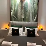 Nocleg ze śniadaniem Le Temple Du Luxe 3*