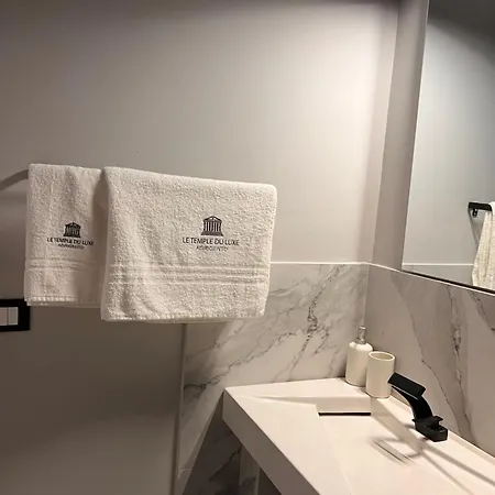 ベッド・アンド・ブレックファスト Le Temple Du Luxe アグリジェント